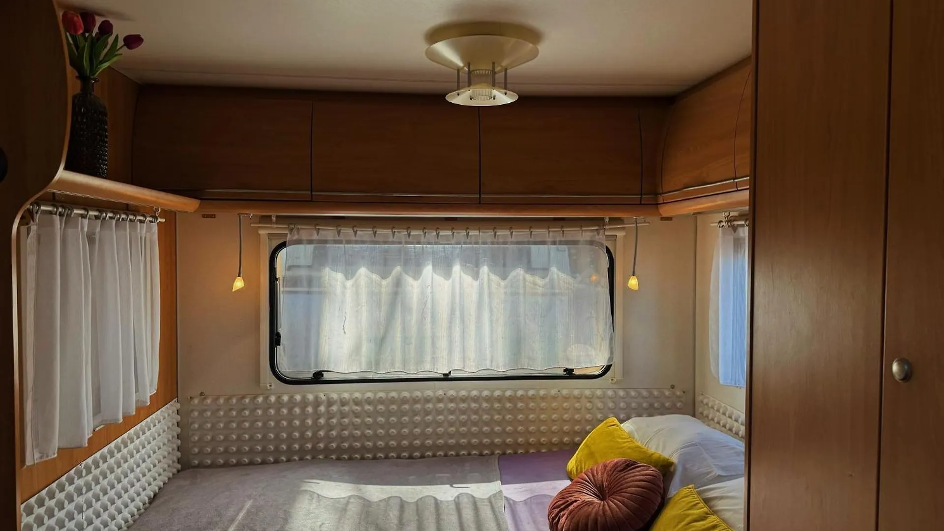 بيت ضيافة Room In Cabin - Caravan Near The Sea 1 أوغليان